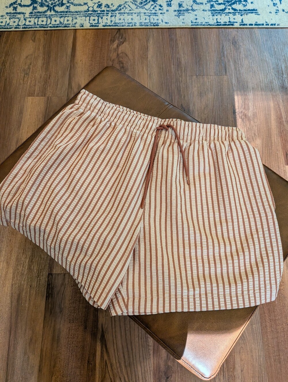 Abercrombie Men's Lined Swim Trunks 5.5"